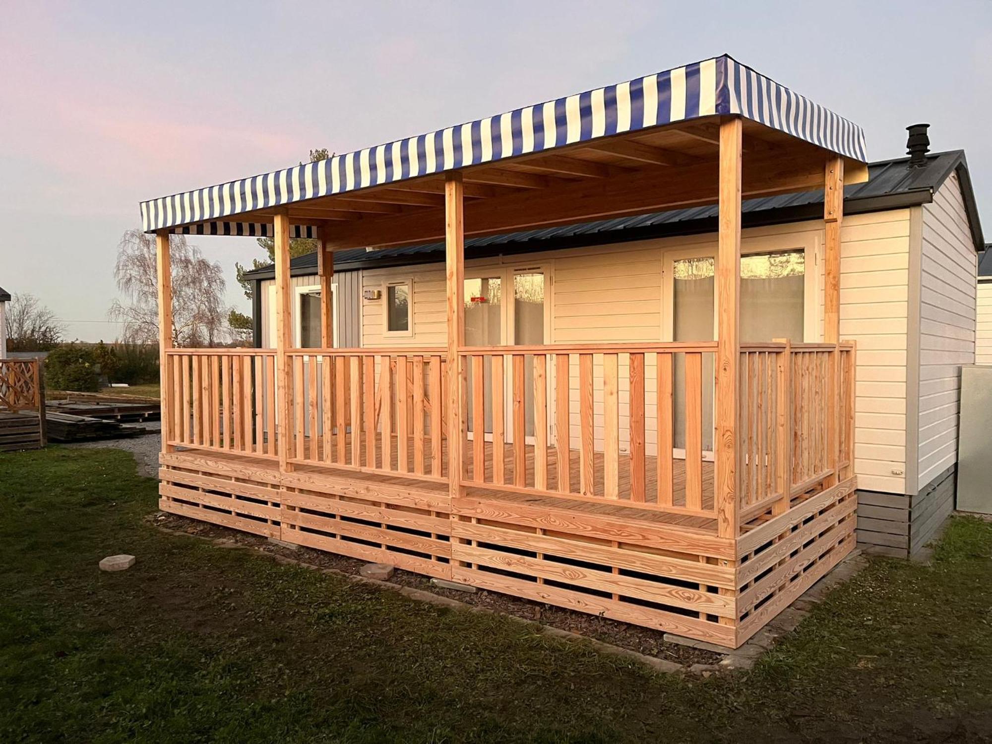 Knaus Campingpark Bad Dürkheim Екстериор снимка